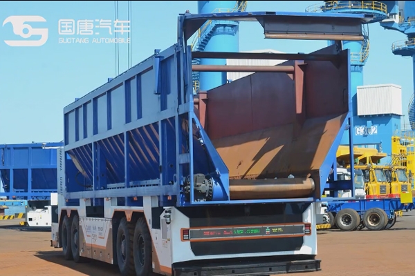 （潍坊港）无人驾驶干散货运输车